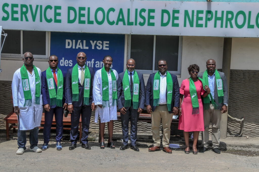 FONDATION LONACI fait un important don de matériel médical.